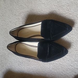 Women's 7.5 Black Velvet Cole Haan Flats